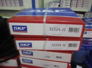 Роликовые упорные конические подшипники SKF 32220J2/Q купить в Екатеринбурге